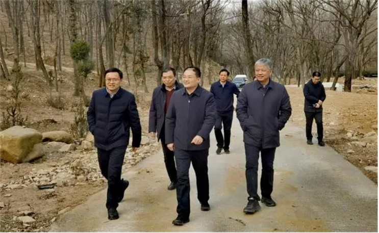 周大鹏到社旗县巡林